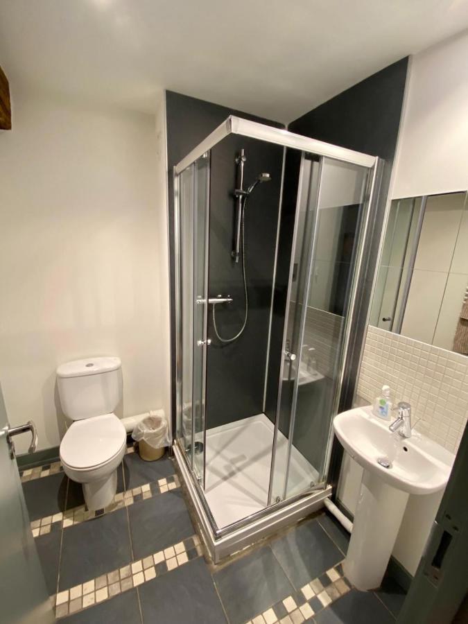 Stewart Docks Apartment Глостър Екстериор снимка